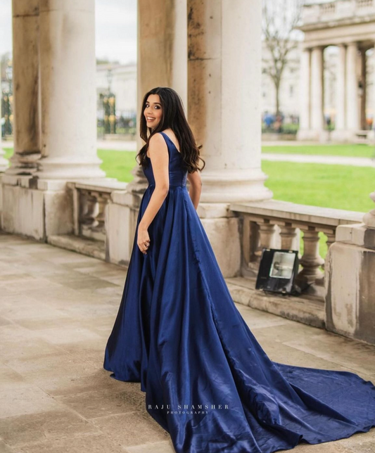 Navy Blue Sweetheart Flying Dress - Small Trail