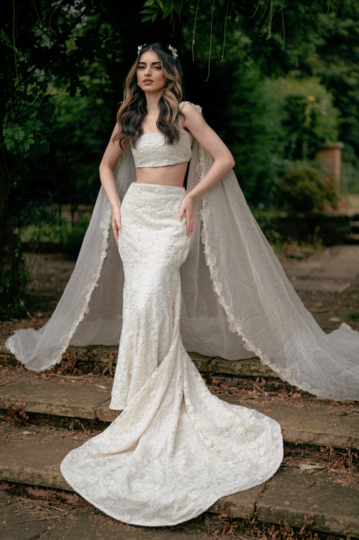 Ivory White embroidered lace set with veil