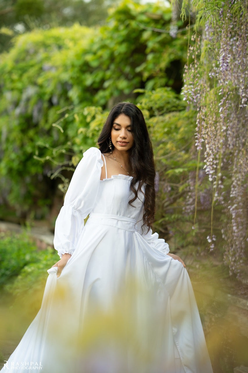 White Puff Sleeve Flying Dress - Medium Trail